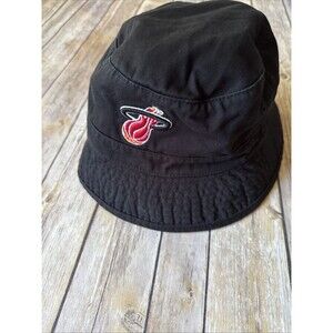 Mitchell & Ness Miami Heat Bucket Hat Hardwood Classics Black NBA Small